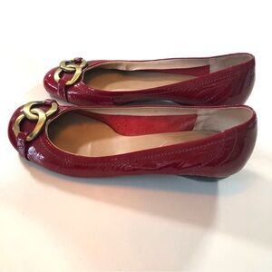 Vintage Nicole Burgundy Red Patent Leather Ballet Flats w Chain Detail Women’s 8
